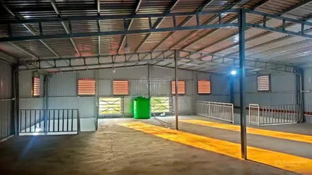 Cho thuê kho xưởng 1.000m2 giá 30 triệu/đường tỉnh lộ 830 xã lương bình, huyện bến lức, long an