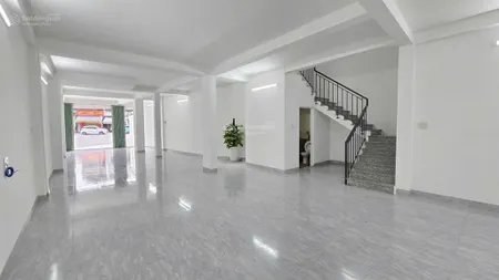 Bán hoặc cho thuê nhà đẹp ngay vòng xoay đường số 13 lê hồng phong và đồng nai 0935 413 ***