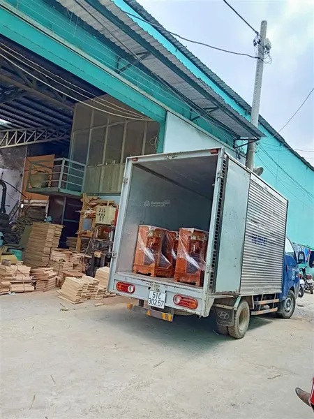 Cần cho thuê gấp xưởng(mới xây dựng)kv mã lò 18b, lê văn quế, tân hòa đông (160m 200 300)70n/m2