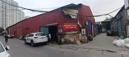 Cho thuê kho xưởng căn góc 2 mặt tiền đường nguyễn văn giáp, dt 250m2, điện 3 pha, xe 15t, 19.5tr