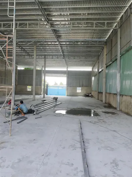 Cho thuê nhà xưởnng mỹ hạnh bắc đức hòa long an, xưởng mới 100%, dt xưởng 1200m2, giá 40tr/th