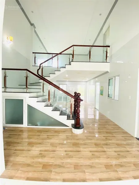Cho thuê nhà biệt thự mini kdc hồng loan, 180m2, cổng rào, 3 phòng ngủ, 3wc, lộ tải 10 tấn, lộ 16m