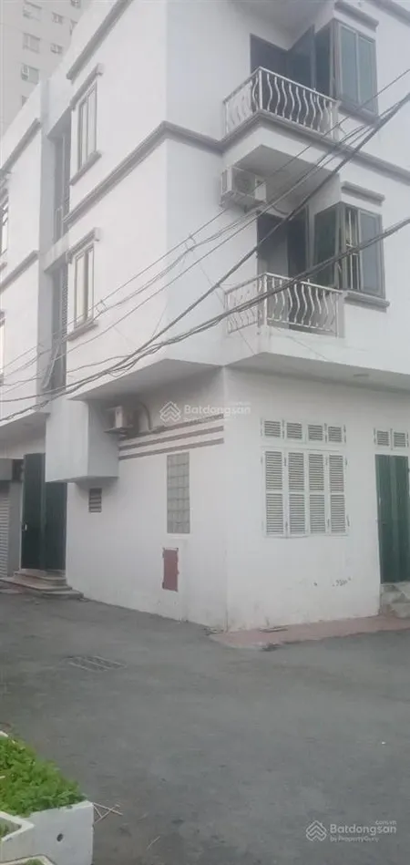 Chính chủ cho thuê mặt bằng làm văn phòng ngay dream town tây mỗ, 35m², đủ tiện ích, giá 4tr/tháng