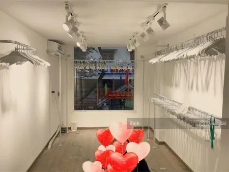 Cho thuê mp nguyễn du, 35m2 x 2 tầng, mt 5m, giá thuê 22tr, nhà mới, thuê riêng biệt, nhận ngay