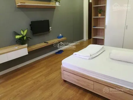 Cho thuê phòng cao cấp quận 5 ngay trường đh kinh tê tphcm , chỉ xách vali vào ở!