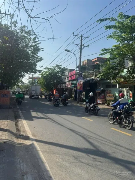 Nhà nguyên căn mặt tiền đường kinh doanh buôn bán đa ngành cần lâu dài