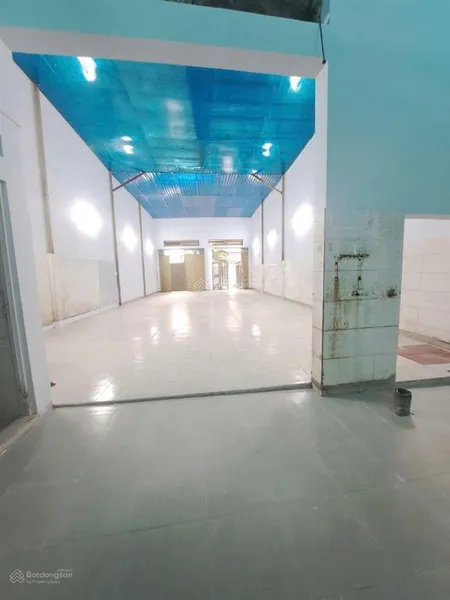 Cho thuê kho xưởng 8x25m, tải 8 tấn, điện 3pha, giá 17tr