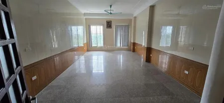 Cho thuê nhà mp trần vỹ, 60m2, 7 tầng, mt 5.5m, vp, kd, đào tạo, 45
