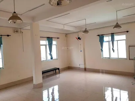 Cho thuê phòng dạy học 50m² lầu 2 (ngay ngã 3 thành trung tâm tp)