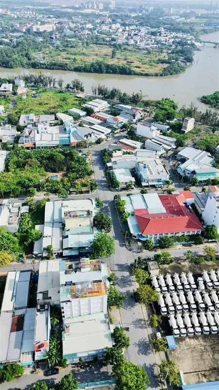 Cho thuê kho xưởng tại long hậu 300m2, giá 15tr/tháng đầy đủ tiện ích. 0937 544 ***