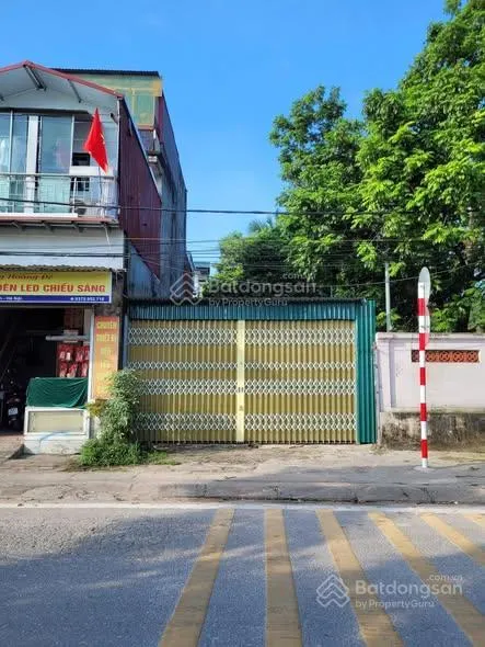 Cho thuê nhà tôn 150m2 mặt đường kinh doanh thạch bàn, long biên giá 12 triệu/tháng