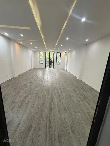 Chính chủ cho thuê sàn 55 m2 mặt phố võ văn dũng trần quang diệu 10.5 triệu 0977 227 ***