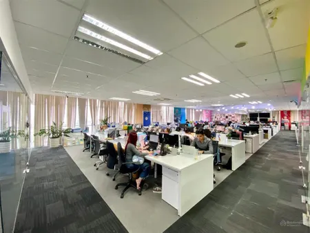 Cần cho thuê nguyên sàn 500m2 mt võ văn kiệt, hoàn thiện cơ bản, giá tốt nhất khu vực 0906 970 ***
