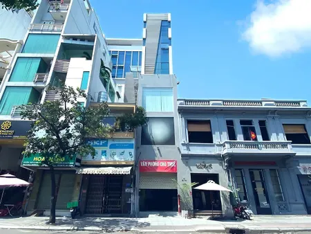 Văn phòng 5,5 triệu/th có nội thất rẻ nhất quận 1