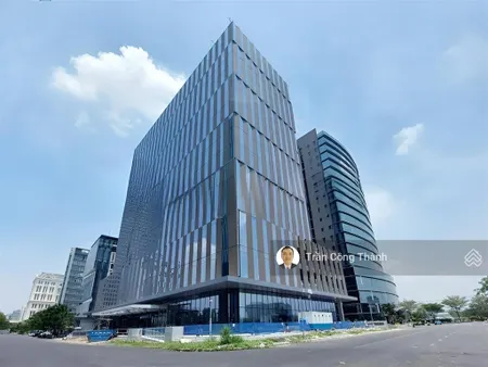 23/02/2026 diện tích (50m2, 5000m2) giá (230 700 nghìn/m2/th) quận 7 cũ
