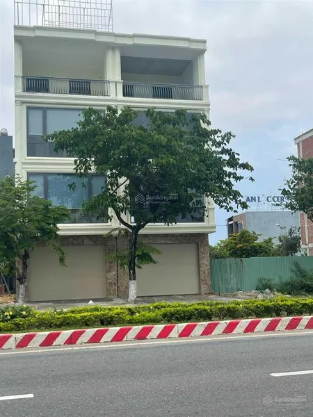 Chính chủ cho thuê mặt bằng vp, kinh doanh 65m2 khu shophouse võ chí công mặt tiền 5.5m