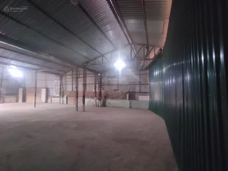Cho thuê kho đường trịnh văn bô, phương canh,nam tl,hn. dt 220m2, xe công đỗ cửa, 0963 596 ***