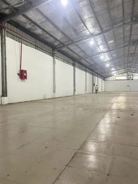 Cho thuê gần 2000m2 phước vĩnh an có pccc