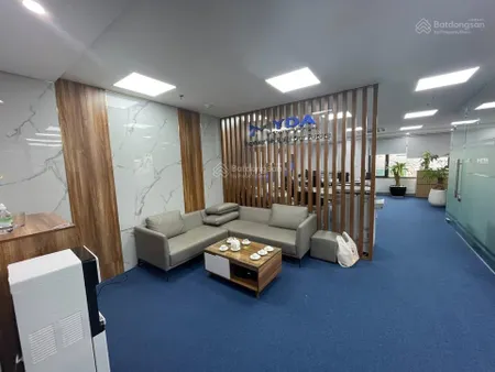Ngay hạ đình chỉ 10 triệu có ngay văn phòng 70m2 sáng đẹp mới