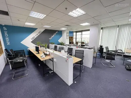 Cho thuê văn phòng đội cấn, ba đình, hà nội dt 50 500m2, giá 100k/m2/tháng