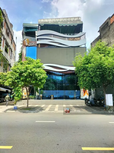 Cho thuê góc 2 mặt tiền võ thị sáu, quận 3 gần ngã tư nam kỳ khởi nghĩa