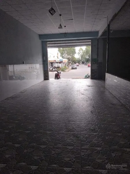 Cho thuê nhà mặt tiền xuân hồng gần bệnh viện nhi cần thơ