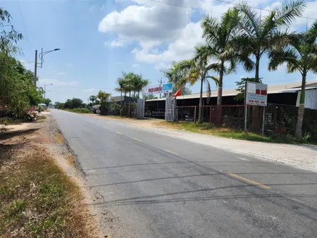 Chính chủ bán lô đất 7000m2 có mặt tiền quốc lộ 62 tại bình hiệp kiến tường long an