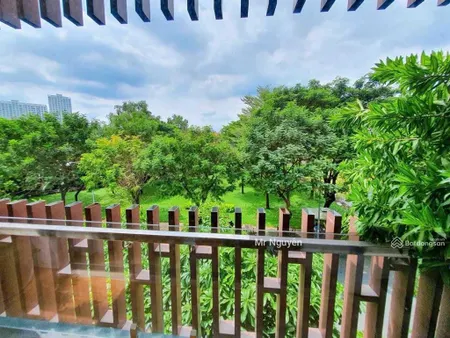 Đi mỹ bán gấp nhà phố 4 tầng đường 40 kdc tân quy đông quận 7, dt 6m x 15m giá 24.5 tỷ