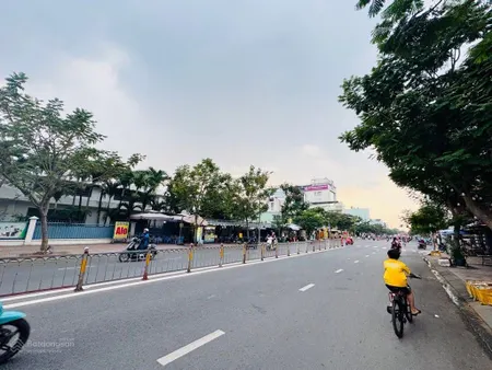 Bán nhà, mặt tiền đường lý chiêu hoàng, bình phú quận 6, dòng tiền trên 60tr/th, có hầm, thang máy
