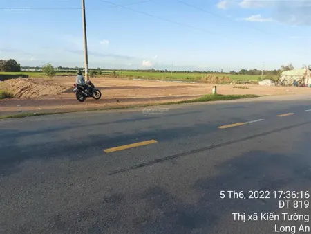 Khách hàng thân thiết gởi bán miếng đất mặt tiền đt 819, tân lập, mộc hóa