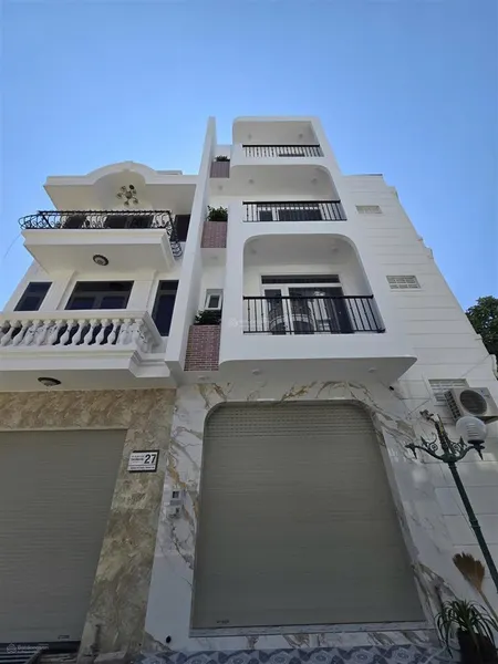 Nhà mới đẹp khu k1 đường hoàng thế thiện