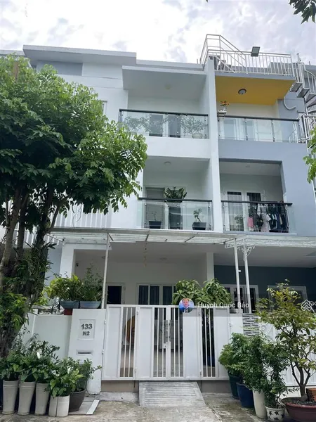 Siêu phẩm nhà phố mega village khang điền full nội thất chỉ cần 2.4 tỷ nhận nhà
