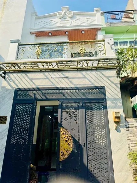 Ngay hãng bia tiger metro nhà mới đẹp hẻm oto ngủ tronh nhà chỉ nhỉnh 5tty