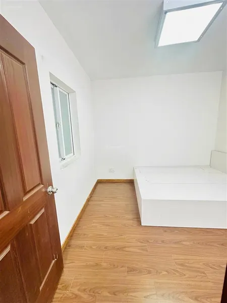 Chung cư rộng 77m² giá chỉ 2,58 tỷ sổ sẵn quận 8