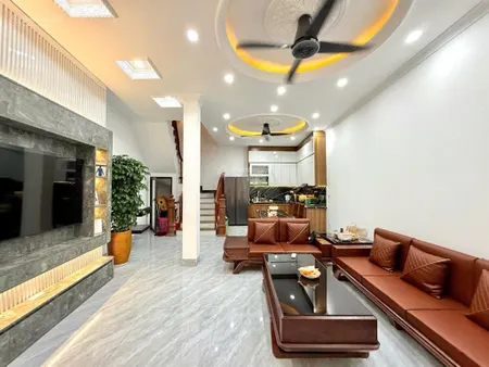 Bán gấp nhà vạn phúc hà đông chỉ nhỉnh 8 tỷ dt46m2 lô góc gần phố tặng full nội thất