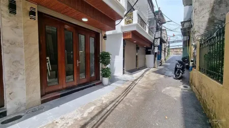 Nhà đẹp an dương vương 7 tầng thang máy, lô góc, ngõ thông, view sông hồng, chỉ 11.3 tỷ
