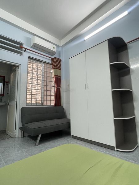 Cho thuê phòng tại Phan Đình Phùng, Phú Nhuận, ban công, máy giặt riêng, ban công, gần cầu Kiệu