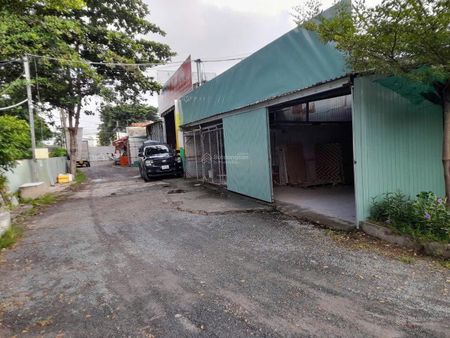 Chính chủ cho thuê kho xưởng Kênh 19/5 Tân Sơn Nhì Tân Phú giá 81ng/m2 630.19m2. LH 0901970599 Ngân