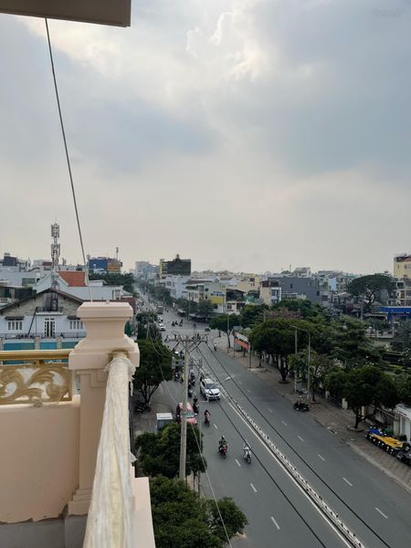 Cho thuê văn phòng 121-121a Nguyễn Văn Lượng, 120 triệu, 900m2, 6 tầng, 12WC