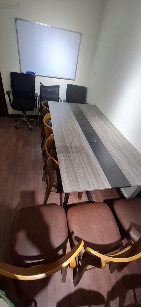 Cho thuê văn phòng Trường Chinh 40m2 full nội thất, ngõ 3 ôtô, cửa sổ thoáng giá 4 triệu 0934406986