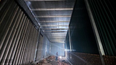 Kho 130m2, Trần Hòa, xe 18T đỗ, 10 triệu/th