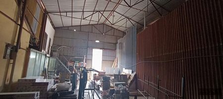 Cho thuê kho xưởng căn góc 2 mặt tiền đường Nguyễn Văn Giáp, DT 250m2, điện 3 pha, xe 15T, 19.5tr