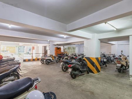 Cho thuê văn phòng tại đường D5, Phường 25, Bình Thạnh - 175 m2 - Giá 60 triệu - LH: 0792081989
