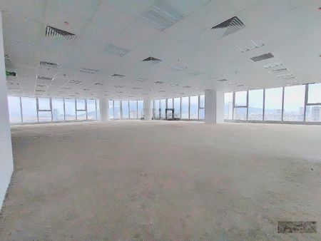 Cho thuê văn phòng đẹp tại 65 Hải Phòng, 120 triệu/th, 352m2, nhiều tiện ích