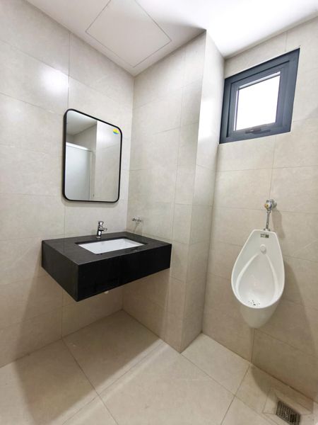 (Tòa nhà mới hot) Nguyễn Đình Chiểu - cho thuê văn phòng từ 140m2 view kính - có hỗ trợ lót sàn