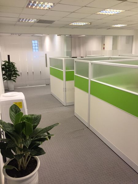 Cho thuê chỗ ngồi làm việc giá chỉ từ 1,7 triệu/tháng, tại 152 Phó Đức Chính, gần Phố cổ