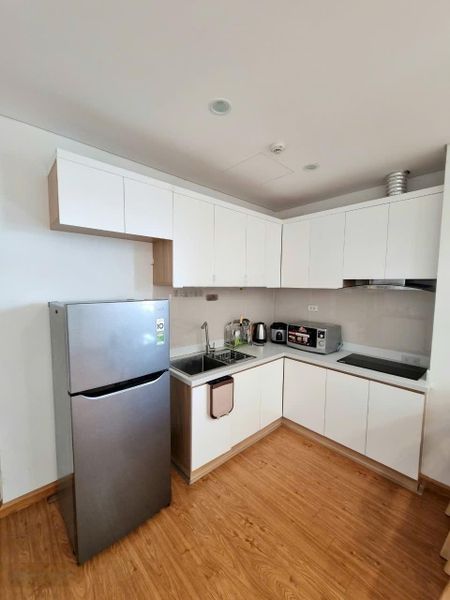Cho thuê căn hộ Hong Kong Tower, 1PN, đủ đồ 14 tr/th, vào ở ngay, LH: 0911400844