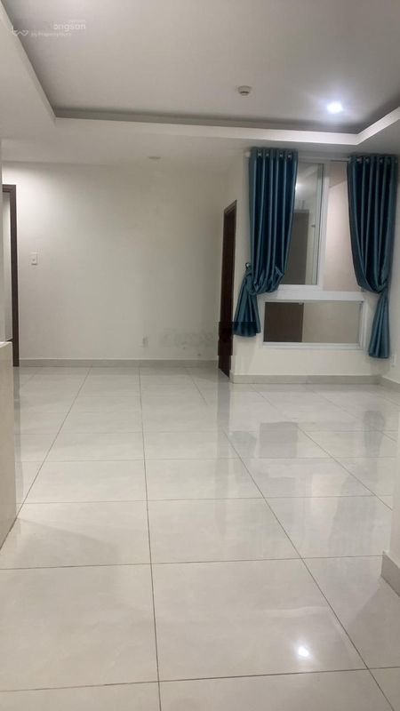 Cần cho thuê căn hộ Remax Plaza Đ/C 20 Phạm Đình Hổ Phường 1 Quận 6 -- CĂN : 80M2 - 2PN - 2WC - GIÁ