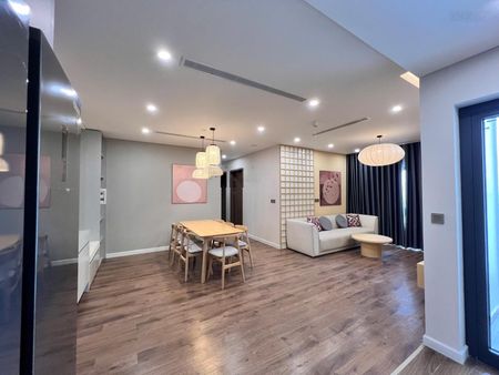 Cho thuê căn Hoàng Thành Pearl,114 m2, 3PN 2WC, Full dồ, có slot oto, vào luôn 19 triệu giá tốt