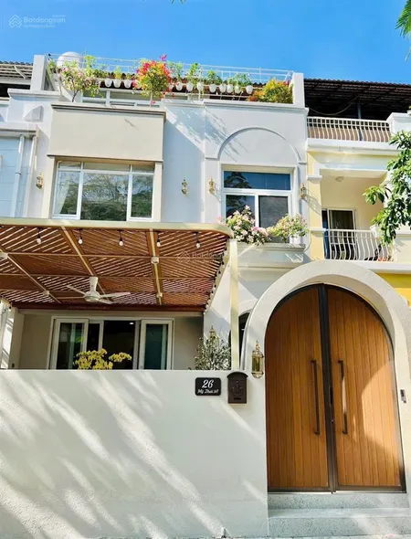 Bán biệt thự vườn mỹ thái phú mỹ hưng 126m2 giá bán 40 tỷ